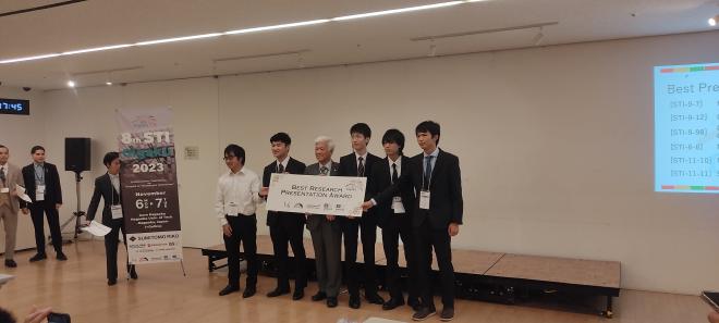 小暮さんがBest Research Presentation Awardを受賞