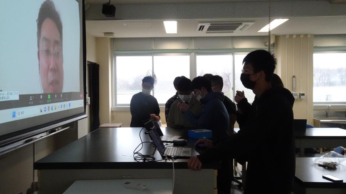 小山高専のチームが物理学会Jr.セッション（2023）で加速器製作について発表しました