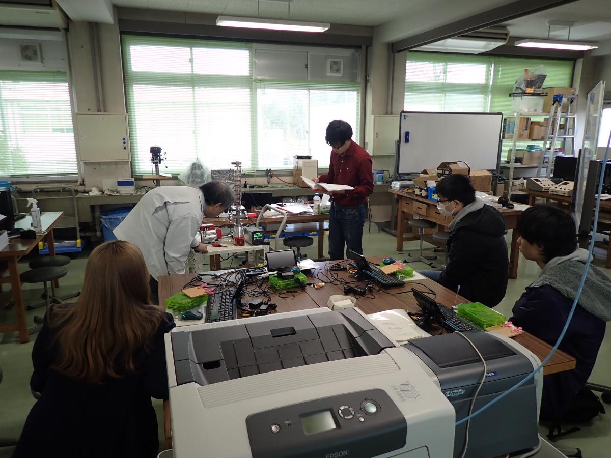 津山高専で加速器運転に向けた真空引き試験を行いました