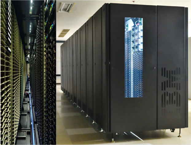 データ蓄積用テープ装置ロボット