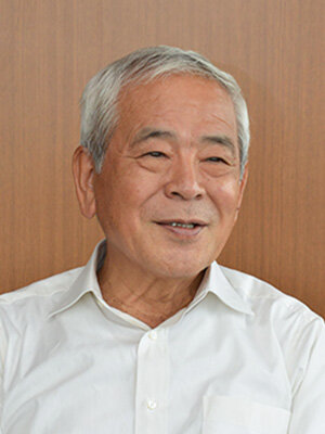 青柳 正規所長の写真