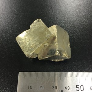 Mineral-pyrite