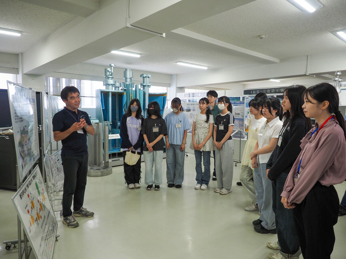 JRR-3見学