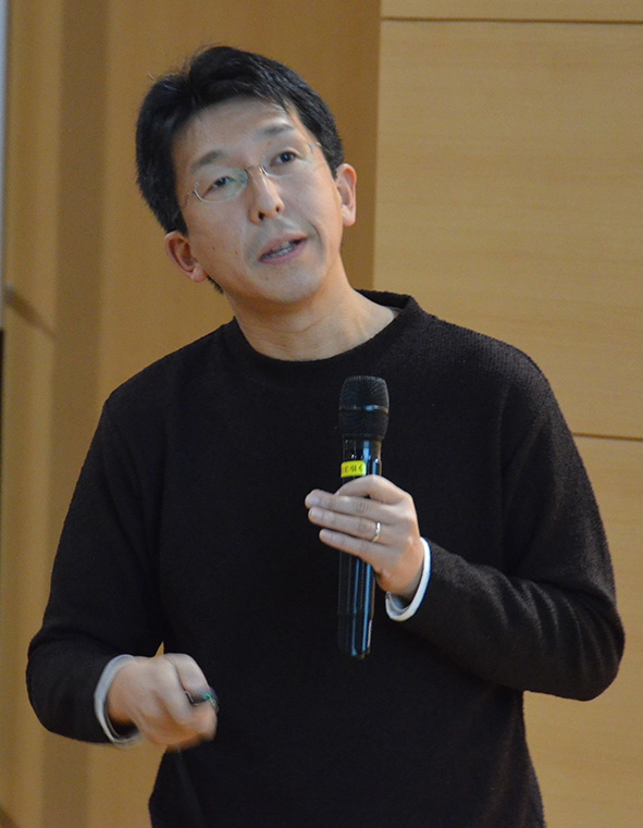「ビッグバン残光を測る技術と応用」と題して講演した京都大学の田島治・准教授
