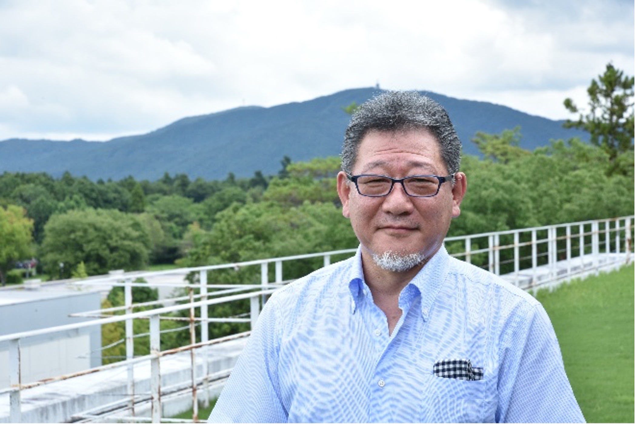 初代校長を務めた齊藤直人・KEK素核研所長