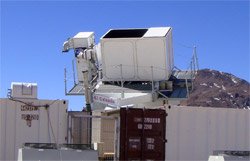 稼働中のQUIET望遠鏡